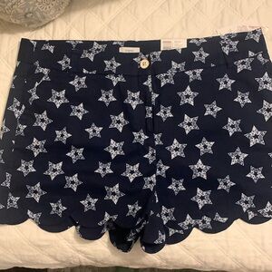 Crown and Ivy shorts. Cute star pattern.